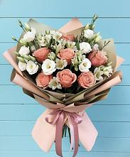 Букет цветов из:  Розы, Альстромерии и Лизиантусы в Константиново Сергиево-Посадского района