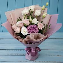 Букет цветов из:  Розы и Лизиантусы в Константиново Сергиево-Посадского района