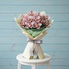 Букет цветов из:  Орхидеи и Розы в Константиново Сергиево-Посадского района