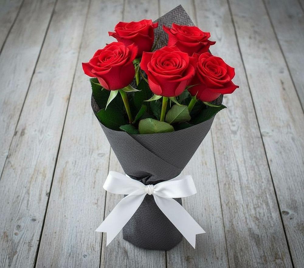 Букет 5 Красных роз Эдлесс Лав в Константиново Сергиево-Посадского района