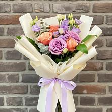 Букет цветов из:  Лизиантусы и Розы в Константиново Сергиево-Посадского района