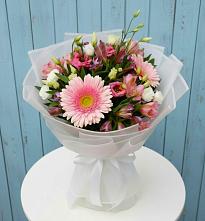 Букет цветов из:  Герберы, Альстромерии и Лизиантусы #REPLACE_PRED# Константиново Сергиево-Посадского района